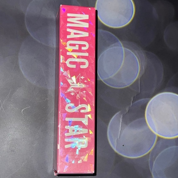 Jeffree Star Concealer Shade 19.5 - Picture 4 of 5